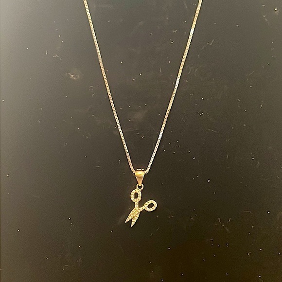18 inch necklace box chain Italian sterling silver with scissors charm - Picture 1 of 5
